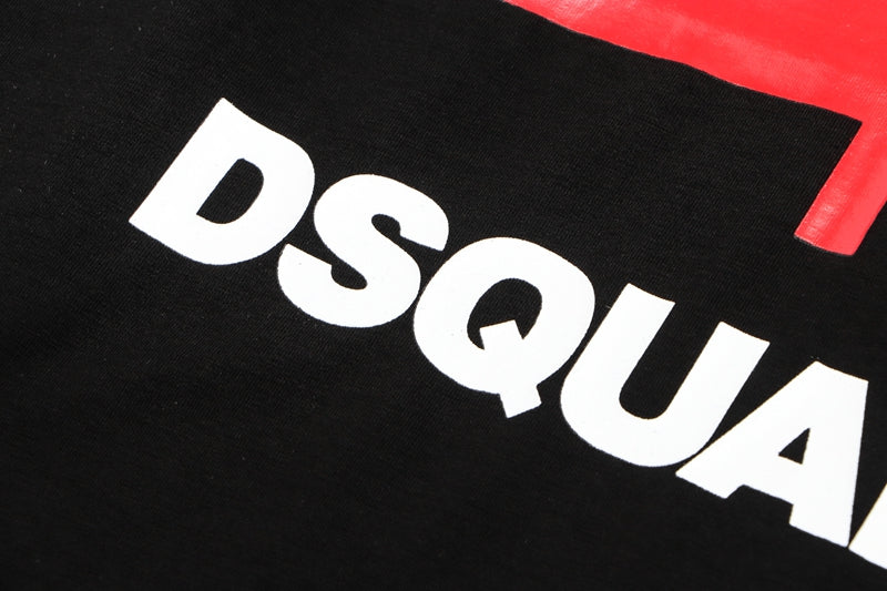 Dsquared2  Men's Short Sleeve T-Shirt